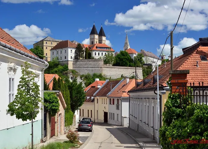 Jin Jang 아파트 *